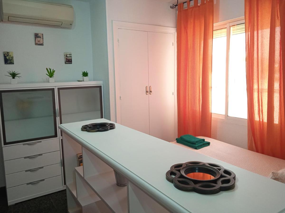 Apartamento Con Encanto 'Larios Studio' Apartment Malaga Exterior photo